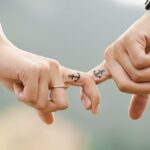 10 frases para decirle a tu pareja cuando parece que no le importas